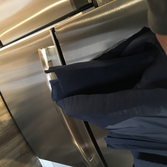 Dress - Picture 7 of 8